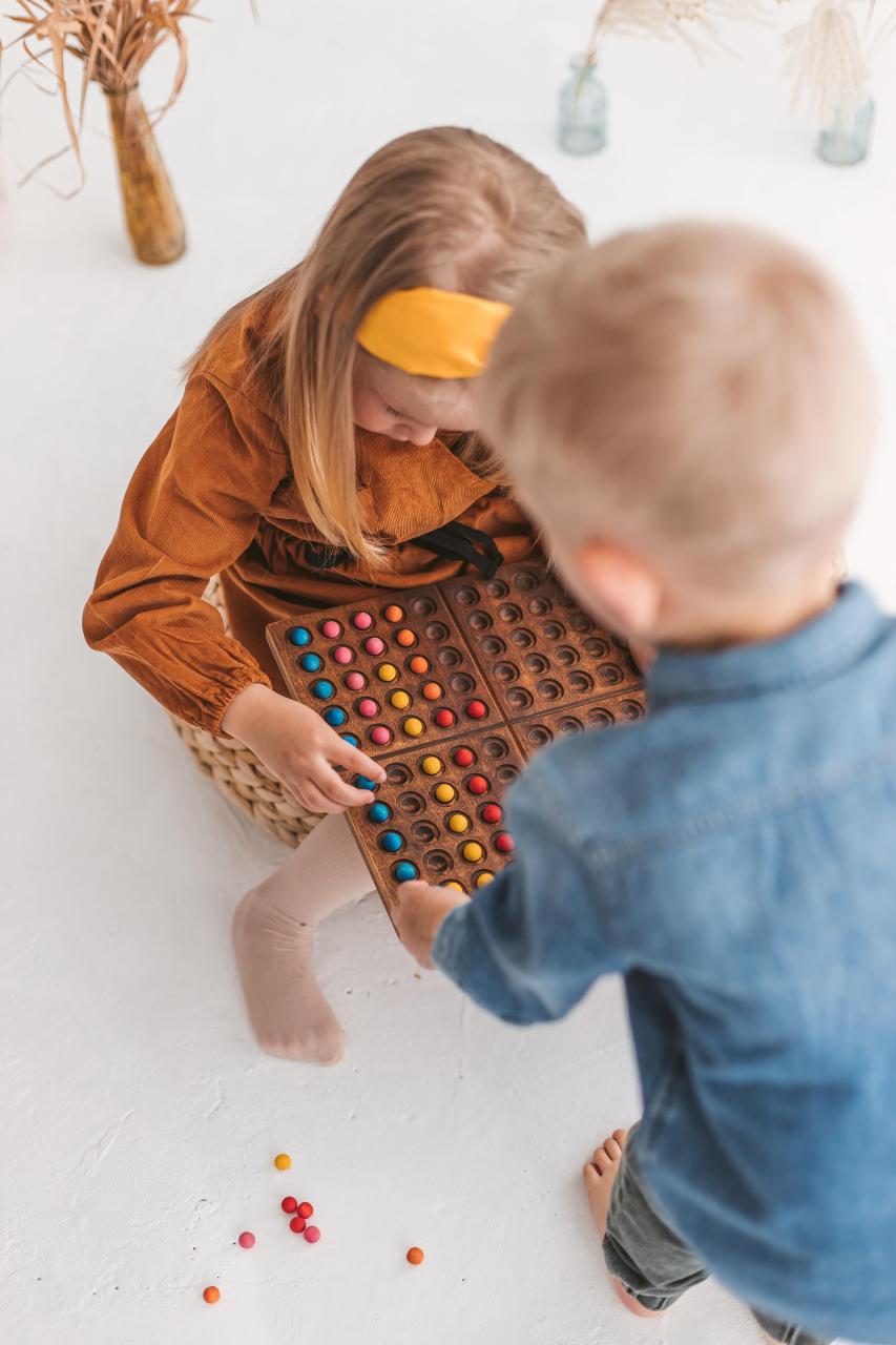 Hölzernes Montessori Hundert Brettkinder Frühes Mathe Entwicklungszählspiel 