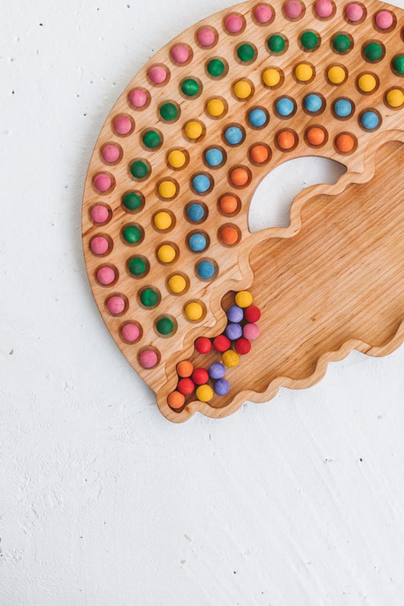 Wooden Rainbow sorting toy Woodinout © Montessori toys