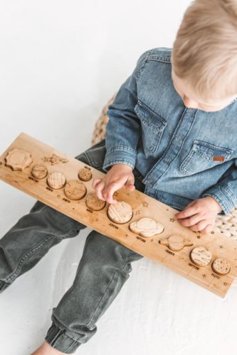 Wooden solar system toy by Woodinout Science toys